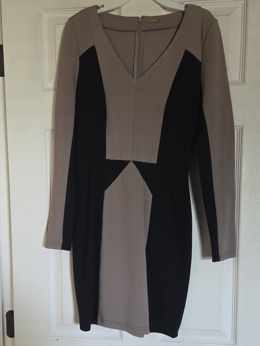 Rebecca Minkoff V-Neck Long Sleeve Dress - Black & Taupe